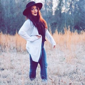 Meet your Posher, Whitney